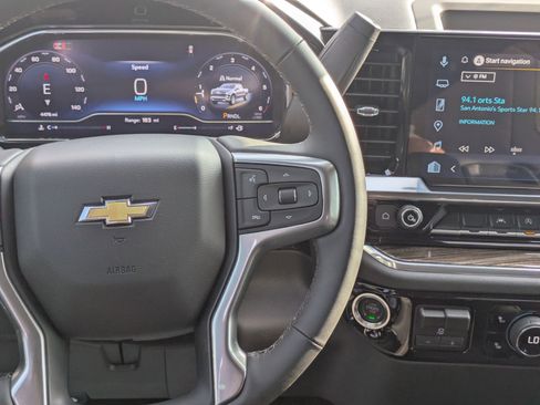 Certified 2025 Chevrolet Silverado 1500 LT image 22