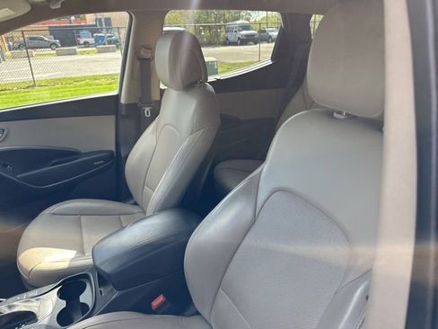Used 2017 Hyundai Santa Fe Sport AWD/4WD image 8
