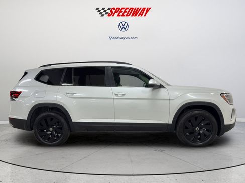 New 2026 Volkswagen Atlas SE AWD/4WD image 4