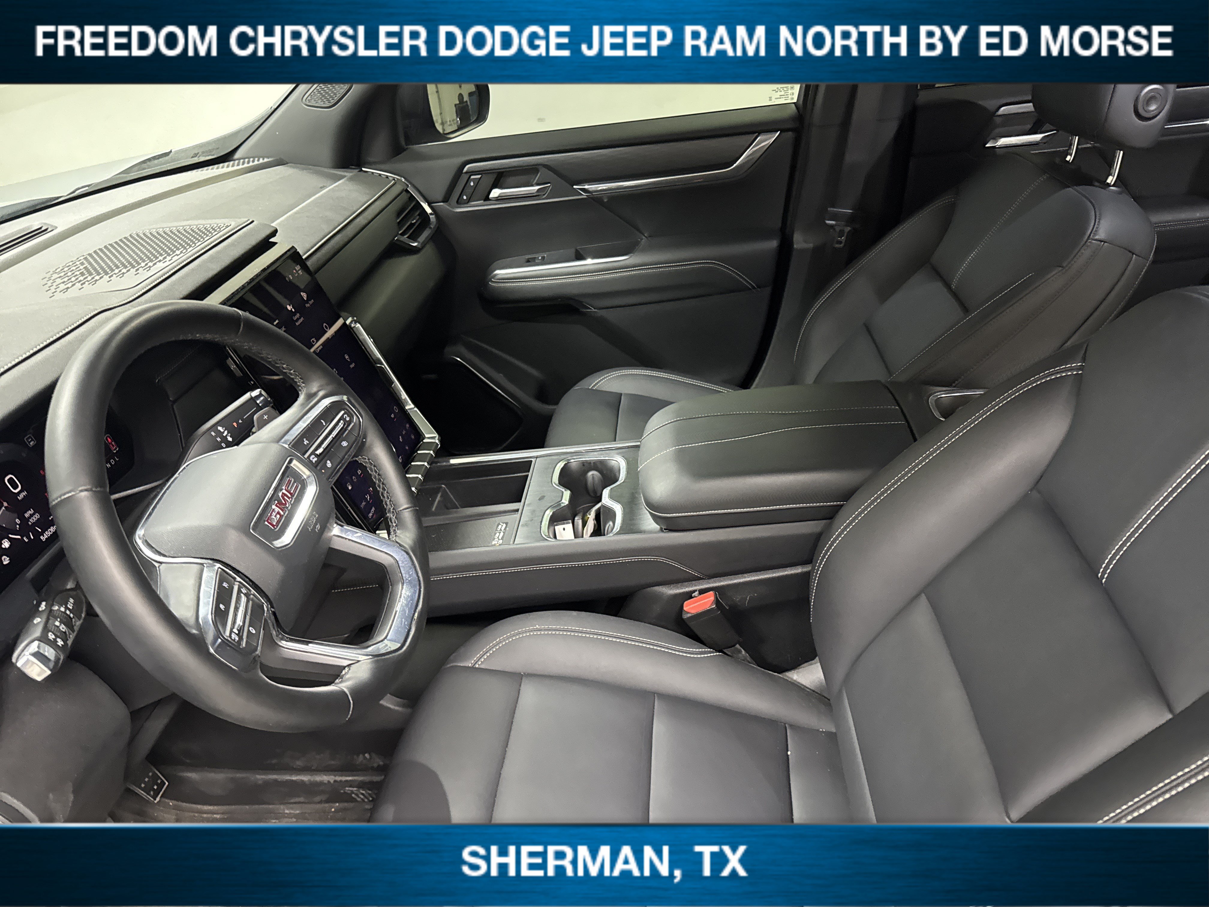 Used 2024 GMC Acadia Elevation w/ Black Edition FWD image 7