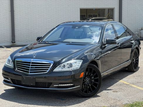 Used 2013 Mercedes-Benz S 350 BlueTEC 4MATIC image 2