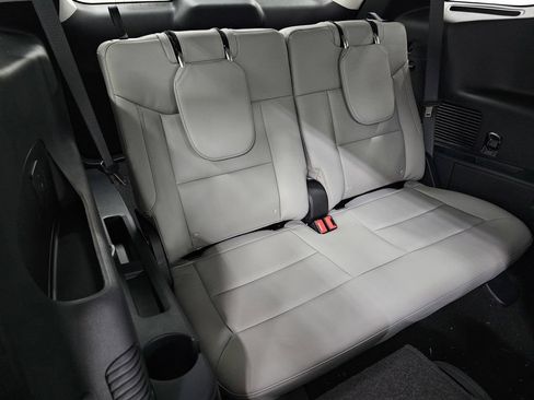 New 2026 Ford Explorer Active w/ Active Comfort Package AWD/4WD image 21