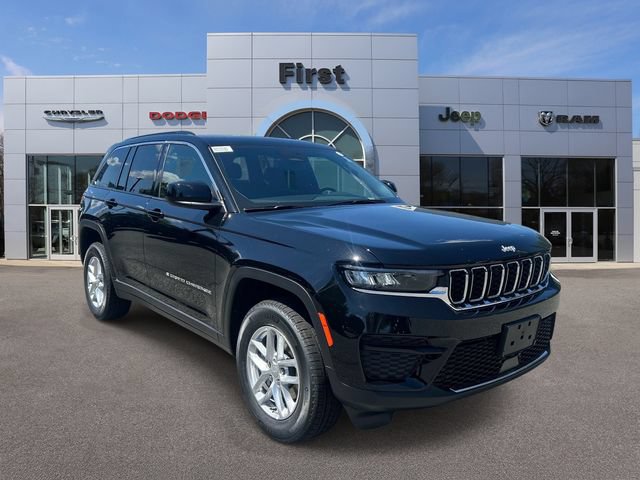 New 2026 Jeep Grand Cherokee Laredo X AWD/4WD image 1