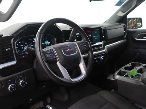 Used 2022 GMC Sierra 1500 Elevation image 24
