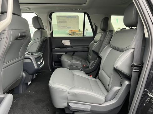 New 2026 Ford Expedition Max Active AWD/4WD image 5