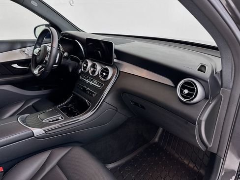 Certified 2022 Mercedes-Benz GLC 300 image 30