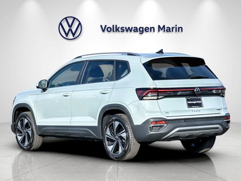 New 2026 Volkswagen Taos SE AWD/4WD image 3