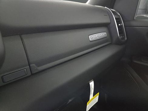 New 2026 RAM 1500 4x4 Crew Cab image 29