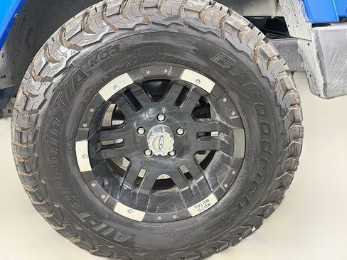 Used 2015 Jeep Wrangler Sahara w/ Connectivity Group image 25