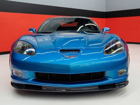 Used 2011 Chevrolet Corvette ZR1 w/ Preferred Equipment Group RWD image 9