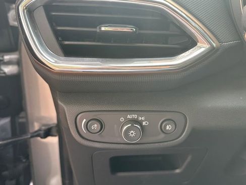 Used 2023 Chevrolet TrailBlazer ACTIV w/ Sun and Liftgate Package FWD image 25
