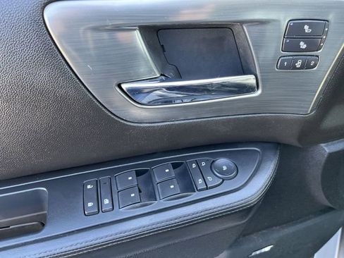 Used 2008 HUMMER H2 AWD/4WD image 16