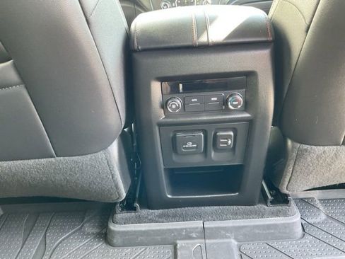 Used 2024 Chevrolet Traverse RS w/ LPO, Floor Liner Package FWD image 18