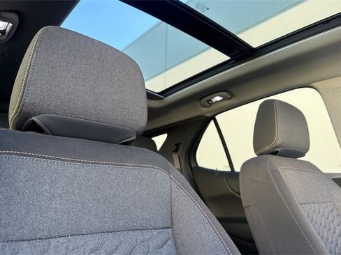 Used 2020 Chevrolet Equinox LT image 20