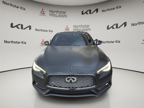 Used 2018 INFINITI Q60 Red Sport 400 AWD/4WD image 7