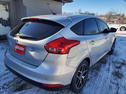 Used 2018 Ford Focus SEL image 6