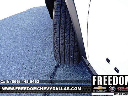 New 2026 Chevrolet Equinox LT w/ Midnight Edition image 43