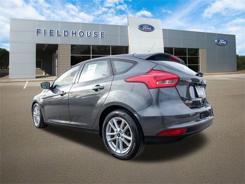 Used 2018 Ford Focus SE w/ SE Winter Package image 15