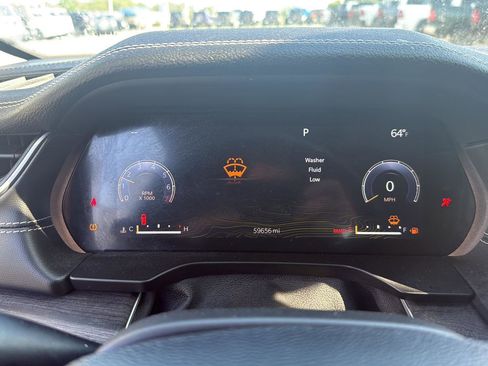 Used 2023 Jeep Grand Cherokee Limited AWD/4WD image 6