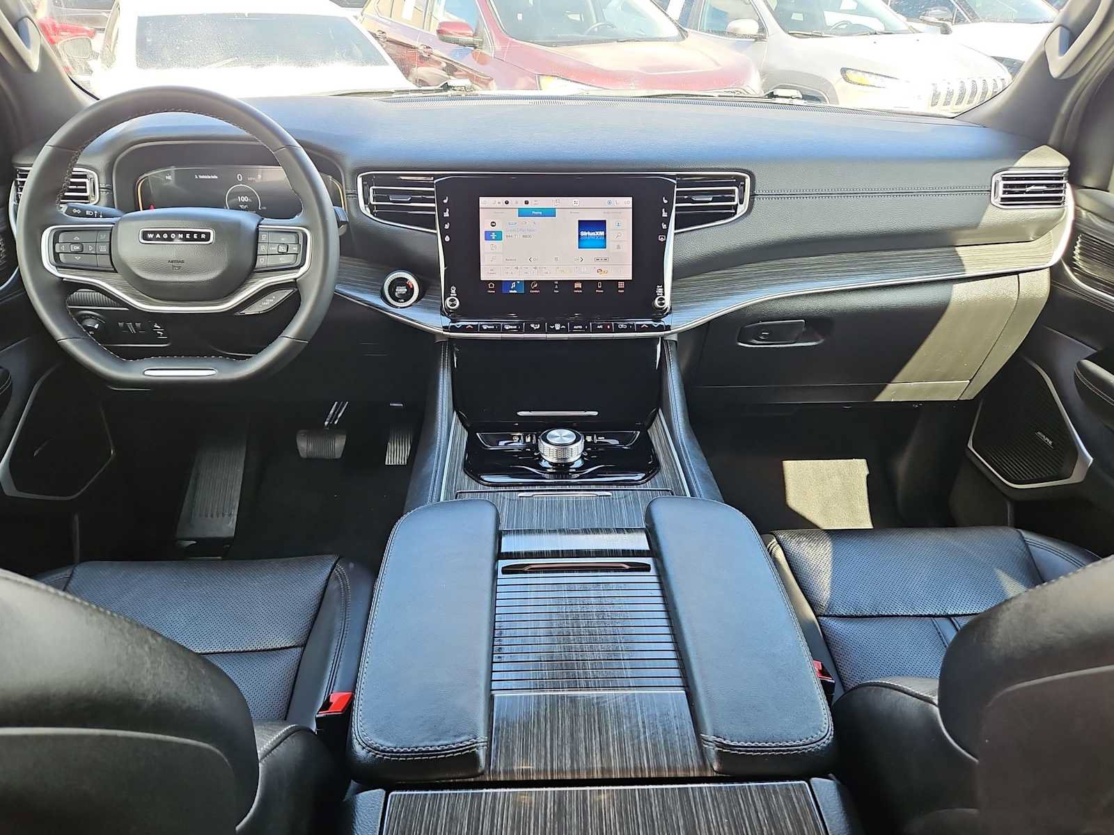Used 2024 Jeep Wagoneer L Series II w/ Flexible Seating Group RWD image 13