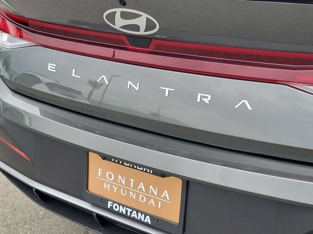 New 2026 Hyundai Elantra SEL Sport FWD image 31