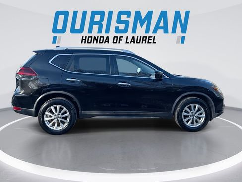 Used 2019 Nissan Rogue SV image 9