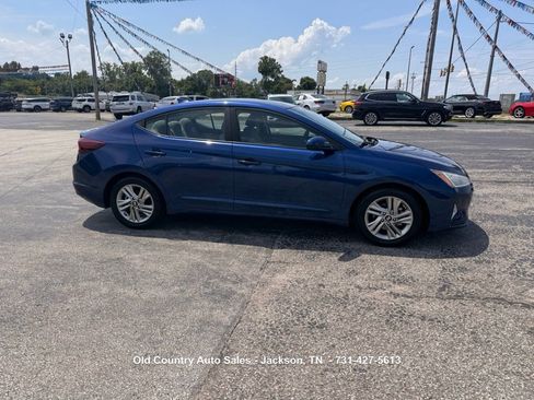 Used 2019 Hyundai Elantra SEL FWD image 8
