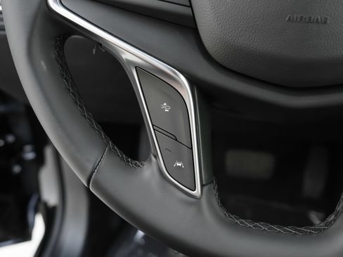 Used 2025 Cadillac XT5 Luxury FWD image 20