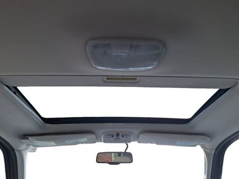Used 2009 Mercury Mariner Premier FWD image 13