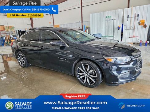 Used 2017 Chevrolet Malibu LT w/ Leather Package FWD image 5