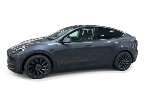 Certified 2022 Tesla Model Y Performance AWD/4WD image 3