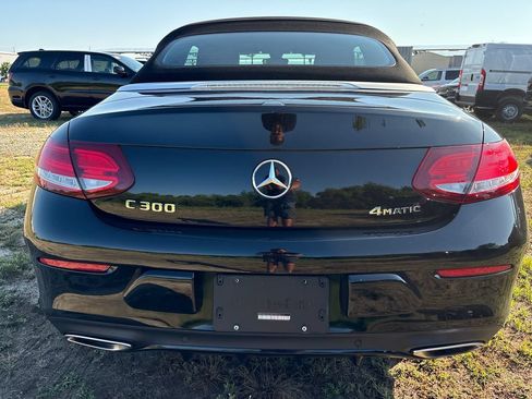 Used 2017 Mercedes-Benz C 300 4MATIC Cabriolet image 4