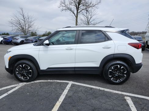 Used 2021 Chevrolet TrailBlazer LT w/ Convenience Package image 15