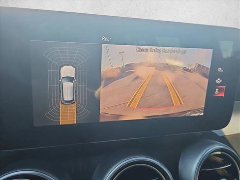 Used 2021 Mercedes-Benz GLC 300 GLC 300 image 14