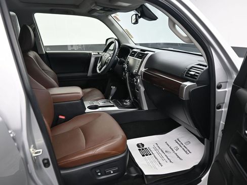 Used 2022 Toyota 4Runner Limited image 12