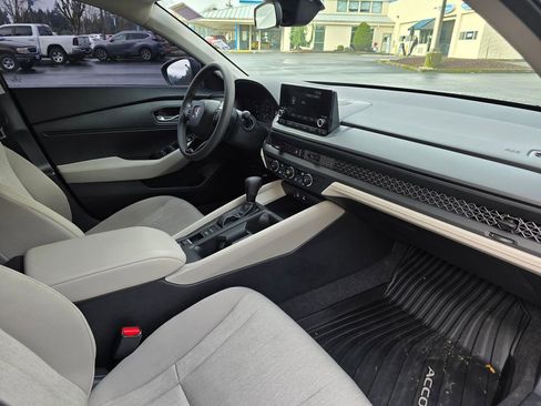 Certified 2024 Honda Accord LX image 4