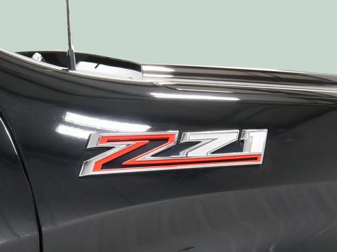 Used 2023 Chevrolet Silverado 1500 RST w/ Z71 Off-Road Package image 30