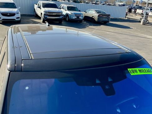 Used 2017 Land Rover Range Rover Sport Supercharged image 12