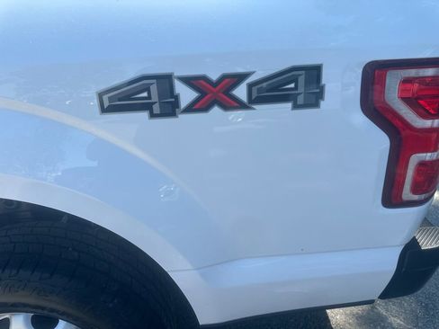 Used 2019 Ford F150 XL w/ Equipment Group 101A Mid AWD/4WD image 14