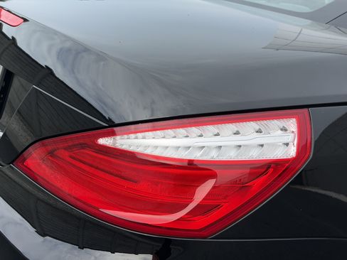 Used 2013 Mercedes-Benz SL 550 image 13