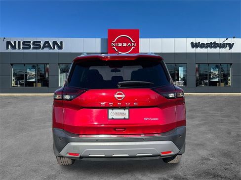 Used 2023 Nissan Rogue SV w/ SV Premium B Package image 7