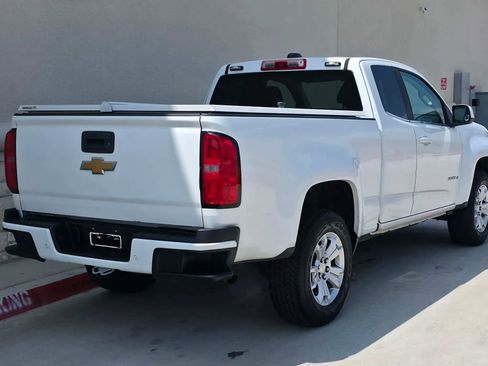 Used 2020 Chevrolet Colorado LT w/ Safety Package image 3