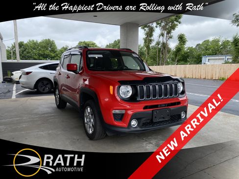 Used 2021 Jeep Renegade Latitude AWD/4WD image 4