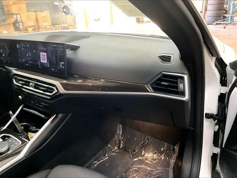 Used 2023 BMW i4 eDrive40 RWD image 18