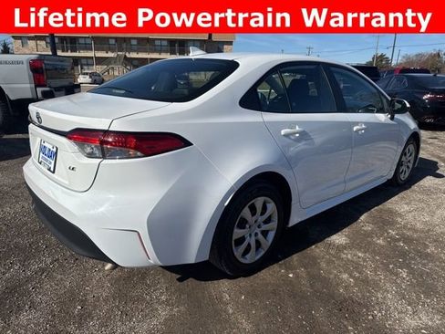 Used 2024 Toyota Corolla LE image 6