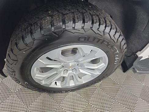 Used 2024 Chevrolet Silverado 1500 LTZ w/ Max Trailering Package image 10