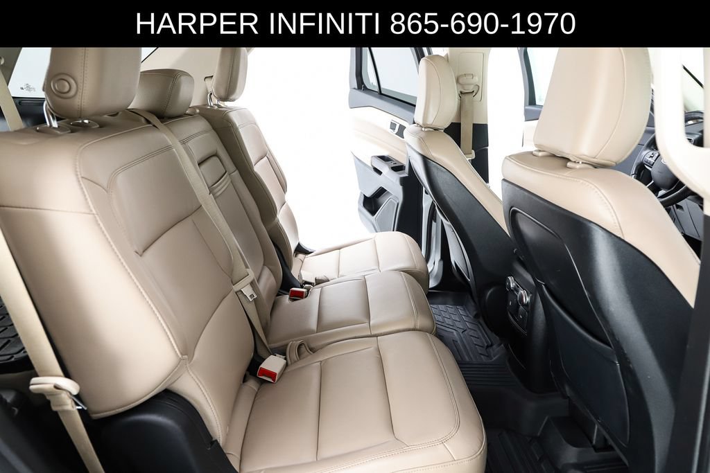 Used 2020 Ford Explorer XLT w/ Equipment Group 202A RWD image 37
