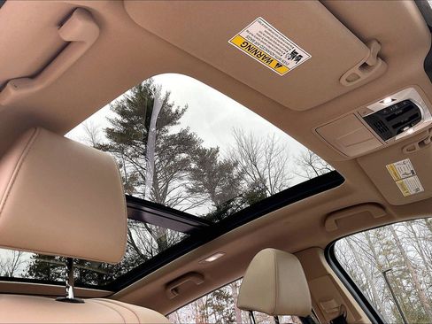 Certified 2025 Acura MDX SH-AWD image 17