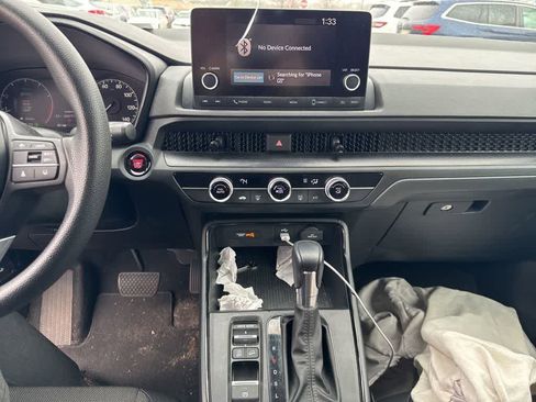 Used 2025 Honda CR-V LX image 12