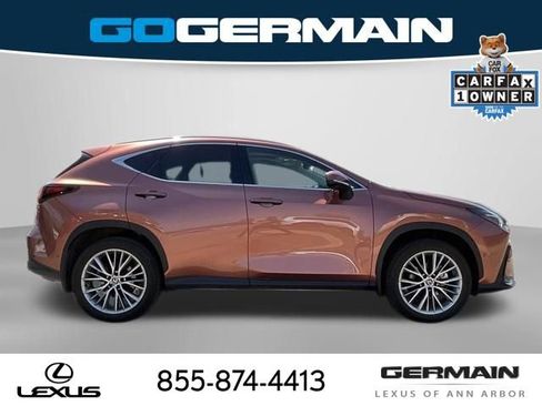 Used 2025 Lexus NX 350h AWD w/ Luxury Package image 9